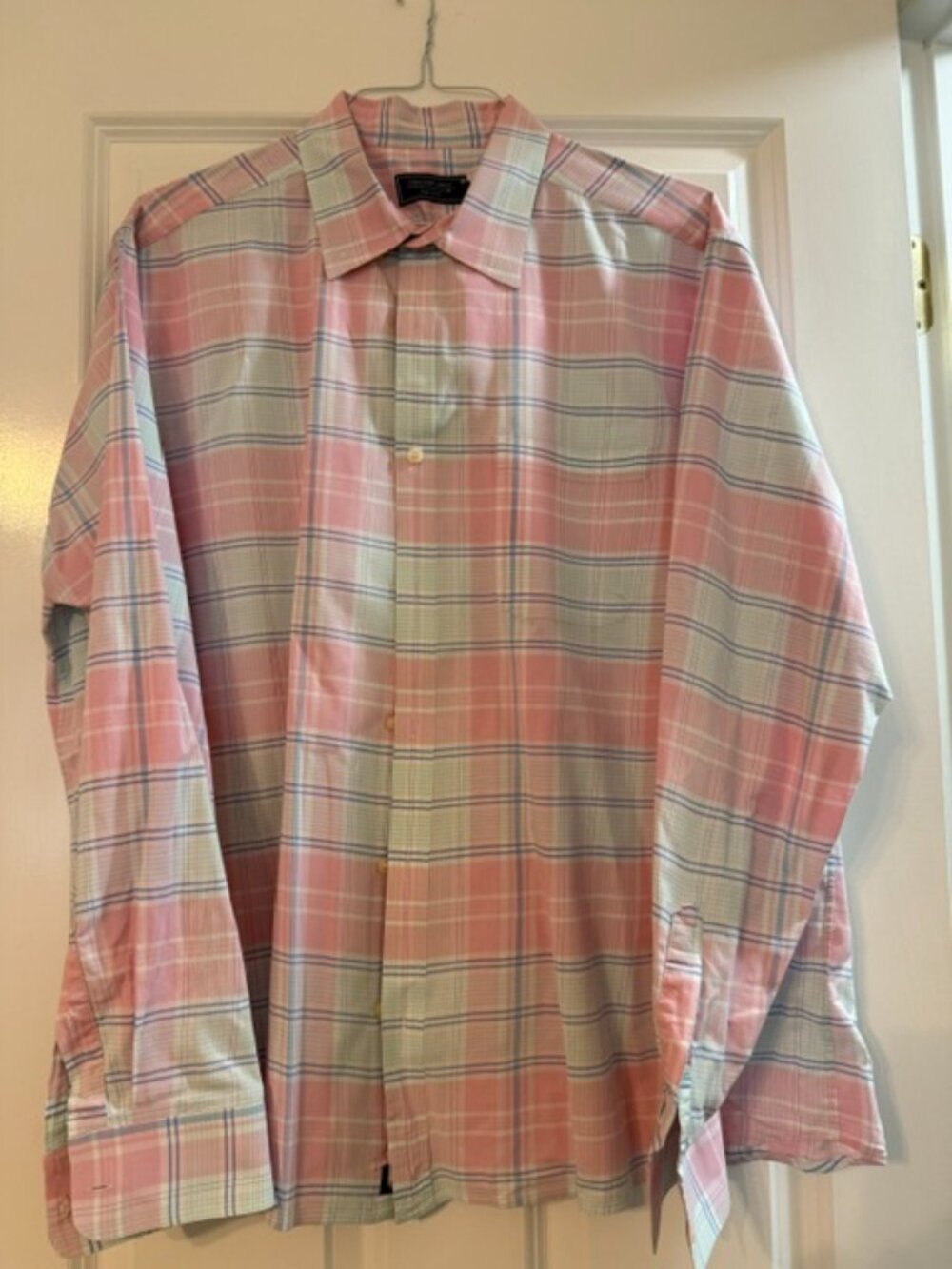 Vineyard Vines, Men's XL, long sleeve, button-down dress shirt
